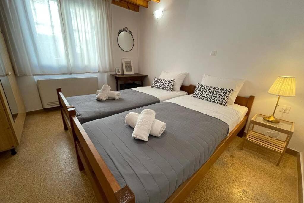 Panos Modern 3-bedroom